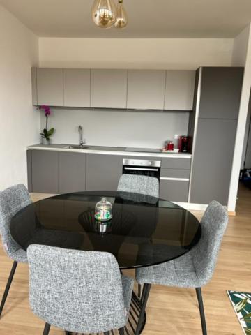 Mandi Mandi Cavour Apartment Udine Exterior foto